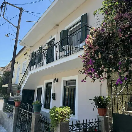 Barbara's K House Appartement Kato Garouna